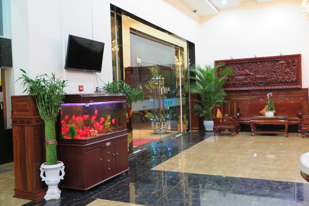Huang Ting Hotel Phnom Penh Exterior foto