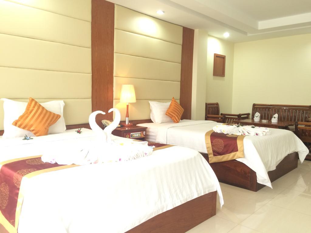 Huang Ting Hotel Phnom Penh Exterior foto